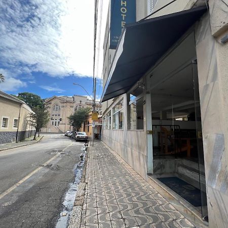 Hotel Thermas Da Mantiqueira - Pocos De Caldas - De Frente Para A Praca Central E Relogio Floral Dış mekan fotoğraf