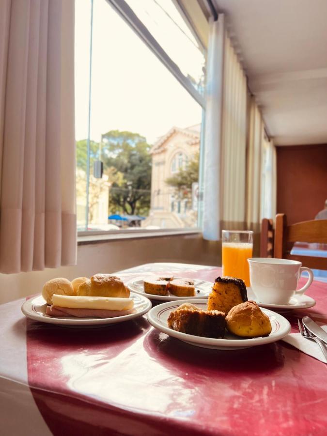 Hotel Thermas Da Mantiqueira - Pocos De Caldas - De Frente Para A Praca Central E Relogio Floral Dış mekan fotoğraf